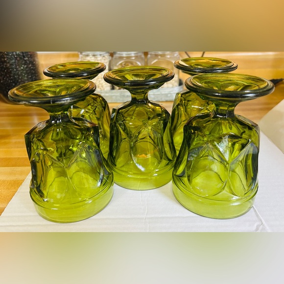 Vintage Anchor Hocking avocado green 8oz goblets. Set of 5. Great condition. - Picture 5 of 7